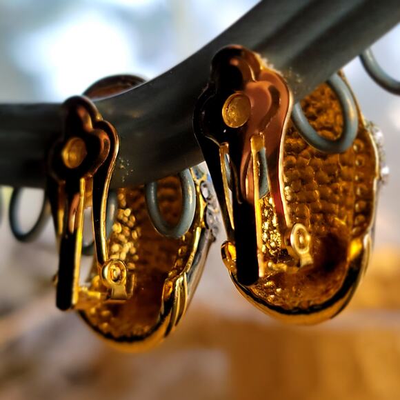 Black and Gold Enamel Clip-On Earrings with Rhinestones - Picture 7 of 10